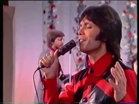 1973 UK: Cliff Richard - Power To All Our Friends (3rd at Eurovision Song Contest in Luxembourg)