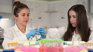 Buenas prácticas: ropa de trabajo en los laboratorios