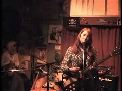 Evelinn Trouble - The Third Change Back