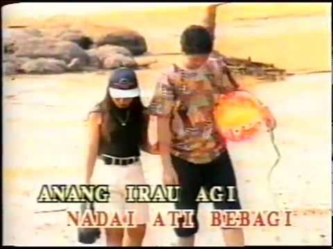 Tua Sama Sayau - Kenny Jackson & Margaret Jalang