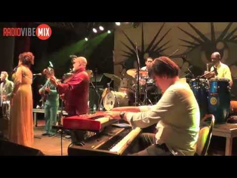 Clube do Balanço - 15 Anos - "Coqueiro Verde"  - Part 5 brazucas