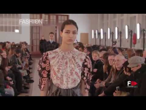 CARVEN Fall 2018/2019 Paris - Fashion Channel