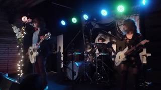 Beach Slang - Wasted Daze of Youth → Bad Art & Weirdo Ideas (Houston 11.21.17) HD