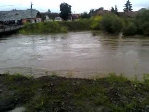 homorodul sub ape5 jud brasov