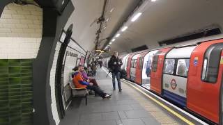 London Underground Northern Line 1995 Stock Trains At Archway 17 December 2016