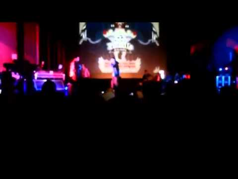 Nitro vs Formo - Clasificatorias - Red Bull Batalla De Los Gallos Chile 2014