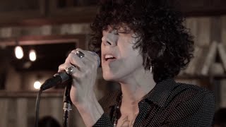 LP - Muddy Waters [Live Session]