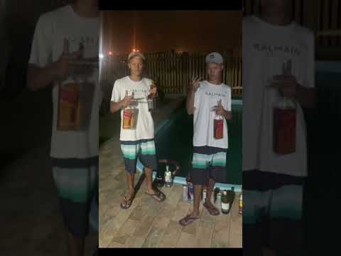Mc Gns-paredão de puta