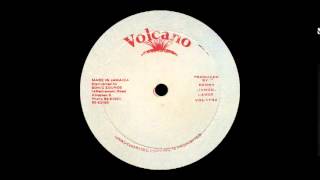 Freddie McKay - In A Rub A Dub Style (VOLCANO) 12"