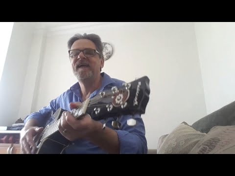New Zealand man sings Turkish song Arkadaşım Eşek By Barış Manço
