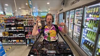 SUAT - Live @ The Streets x Shopping at GAS stations 2020