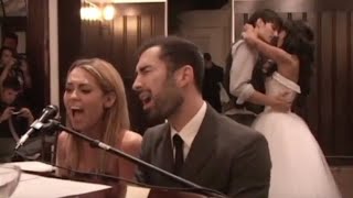 Miley Cyrus sings When I Look At You at Best Friend's Wedding
