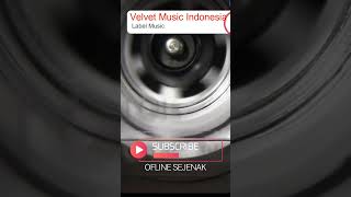 Download lagu ofline sejenak #velvetmusic #music #musik #musica #musikindonesia #poppunk #cover #luna mp3