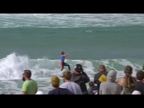 Moore Does It Again with an 8 and a 9.57 in the Quarters