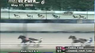 preview picture of video 'Island Heat Harness Race Horse - 05/09/10 Race at Hazel Park Raceway'