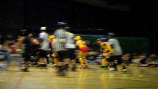 preview picture of video 'Roller Derby'