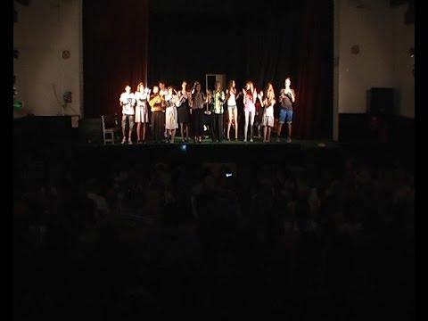 Ansambl Radio Srce-Humanitarna predstava za Unu-Ljubav navika panika