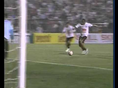 Série B 2011 - Portuguesa 2 x 2 Sport - Gol de Robston (Narração de Roberto Queiróz)