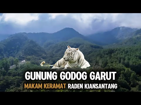 THE SACRED TOMB OF RADEN KIANSANTANG..! The History of the Spread of Islam on the Island of Java,...