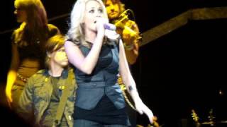 Carrie Underwood - Crazy Dreams (Toronto 10/07/08)