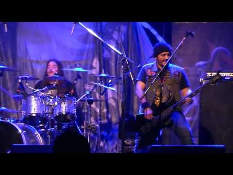 LEGION 666:: cosas irreales, gritos en la oscuridad, tu propio destino y 99 (the haunted).