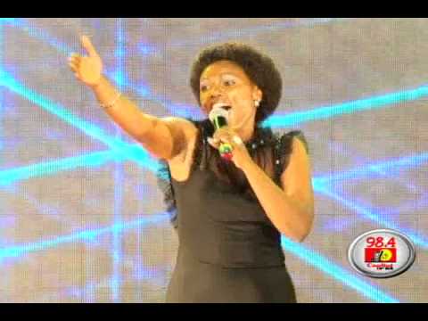 Adwanage Electrifying LIVE Perfomance at Groove awards 2012