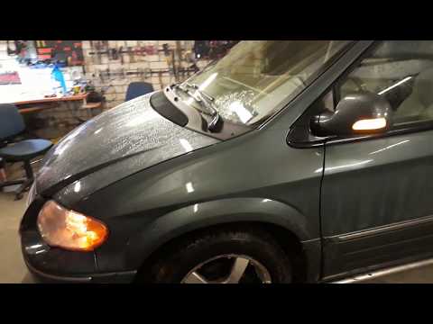 Chrysler Town & Country 2001 - 2007 turn signal mirror