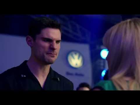 Pitch Perfect 2 / Extrait 3 "Confrontation entre les Bellas et DSM" VF [Au cinéma le 22 juillet]