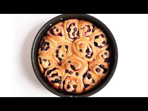 download lagu mp3 mp4 Blueberry Lemon Sweet Rolls, download lagu Blueberry Lemon Sweet Rolls gratis, unduh video klip Blueberry Lemon Sweet Rolls