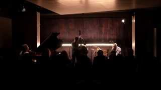 Kevin Hays 'New Day Trio' - The Sun Goes Down