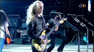 Alice In Chains - We Die Young (Live 2010)
