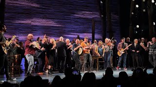 Come From Away | Final London West End finale &amp; curtain call