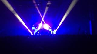 Caribou Mars live at Lowlands 2015