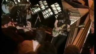 MOTORHEAD - Overkill  (1979 UK Top Of The Pops TV Appearance) ~ HIGH QUALITY HQ ~