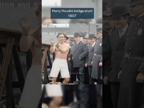 Harry Houdini’s famous bridge jump in 1907