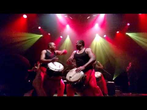 Rosmane Très Bio avec les tambour de brazza