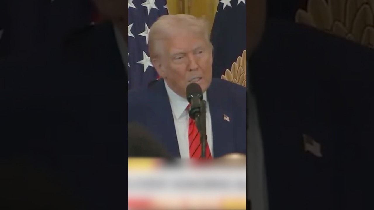 Hemos encontrado billones de fraudes de dólares, Musk hace buen trabajo: Trump sobre DOGE. #Latinus