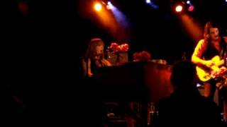 Grace Potter and the Nocturnals - One More Goodbye Kiss