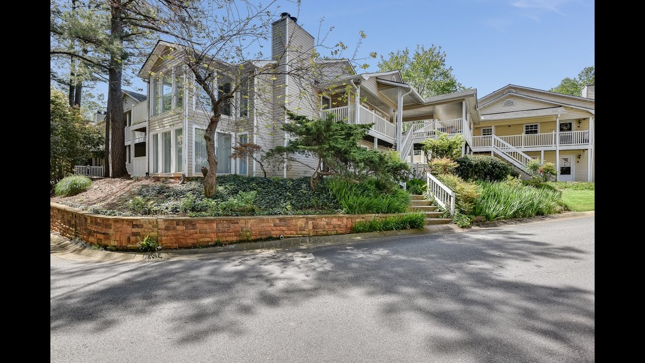 Video Tour Thumbnail