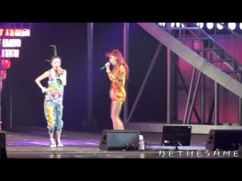 111203 YGFAMCON 2NE1(Minji & Bom) - Can't Nobody