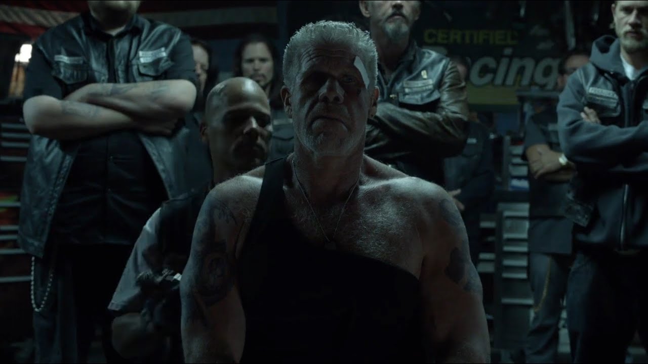 Clay perdendo a tatuagem - Sons of Anarchy - DUBLADO