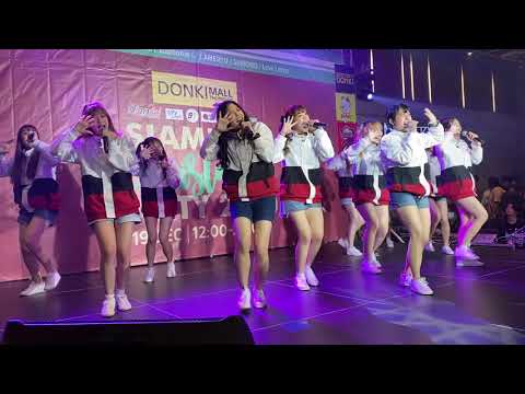 HatoBito -HeartBeat [Siamdol Christmas Party] at Donki Thonglor (19/12/2020)