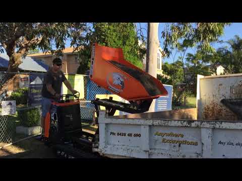 Makinex Cormidi C85 - Mini Tracked Dumper Demo