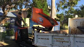 Makinex Cormidi C85 - Mini Tracked Dumper Demo