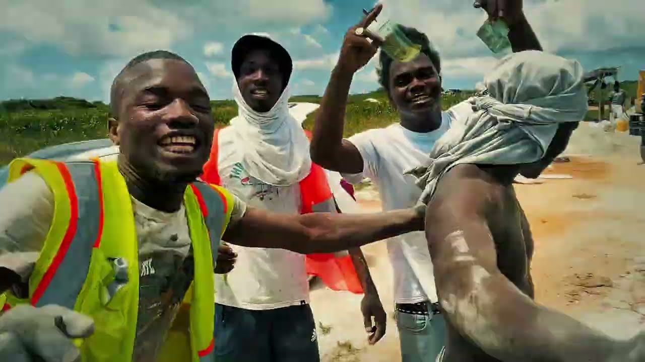 Stink In The Day La Pli Si Tol Remix by VillaDan — Official Music Video