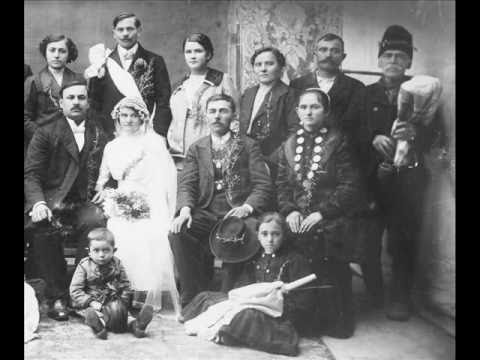 SERBIAN BAGPIPE - BAGPIPER RADA MAKSIMOVIC SERBIA.wmv