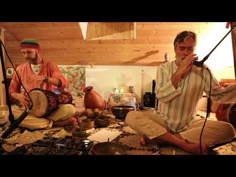 Za Hranicemi Ticha - Didgerido buben - Za Hranicemi Ticha