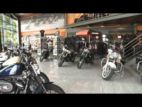 Rick's Motorcycles - Behind the scenes