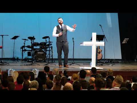 Crucea-i ascultarea - Biserica Sfânta Treime Londra