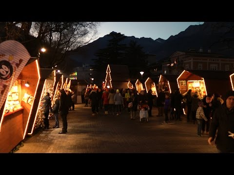 download lagu mp3 mp4 Merano Christmas Market, download lagu Merano Christmas Market gratis, unduh video klip Merano Christmas Market